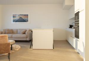 Pure Sea Apartments Villajoyosa的休息区
