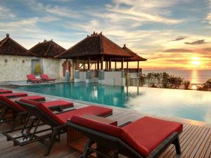 Bazén v ubytování Mercure Kuta Bali nebo v jeho okolí