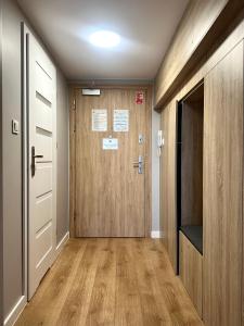 ヴロツワフにあるZarembowicza Apt 37 - Self Check-In 20h - Parking &Liftの空廊