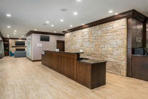 Kuchyň nebo kuchyňský kout v ubytování Courtyard by Marriott Abilene Northeast