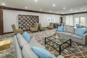 Posezení v ubytování Courtyard by Marriott Abilene Northeast