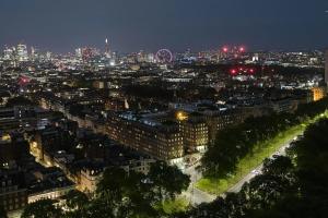 Γενική άποψη της πόλης Λονδίνο ή θέα της πόλης από  αυτό το ξενοδοχείο