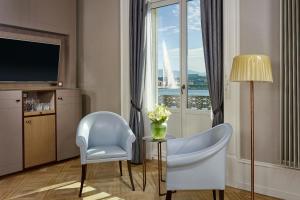 Posezení v ubytování The Ritz-Carlton Hotel de la Paix, Geneva