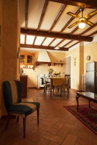 Η κουζίνα ή μικρή κουζίνα στο Agriturismo Casal Gheriglio