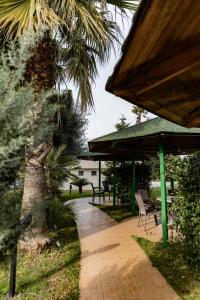 Zahrada ubytování Hotel Univers Laç
