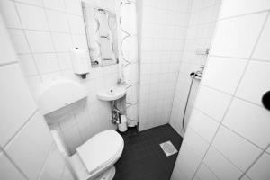 Koupelna v ubytování Somasiri Backpacker Hostel 2