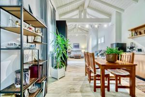 Η κουζίνα ή μικρή κουζίνα στο Loft con Vigna sui Colli Bolognesi - Villa Govi Pancaldi