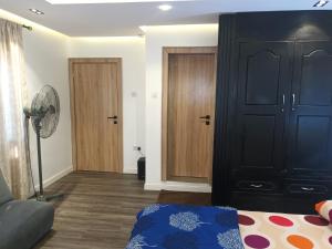 Postel nebo postele na pokoji v ubytování C O Apartment