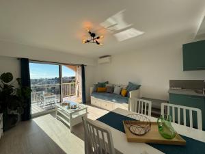 Setusvæði á Charmant 2P Piscine - Parking - Vue mer - Antibes