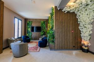 TV a/nebo společenská místnost v ubytování Dedem Hotel Premium - Çorlu