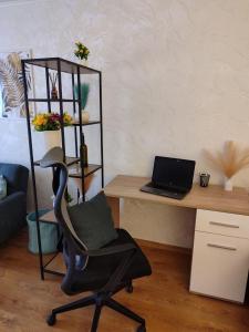TV a/nebo společenská místnost v ubytování Narva Vahtra Apartment