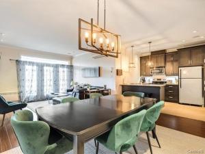Kuchyň nebo kuchyňský kout v ubytování Condo-hôtel Le Champlain - Condo103 Bromont