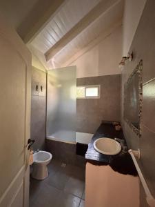 Ένα μπάνιο στο Casa Cariló - Pet friendly, Cambicha Encantada +39 φωτογραφίες