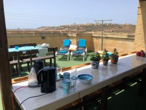 Nápoje v ubytování Gozo Sunset Farmhouse