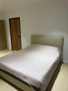 Postel nebo postele na pokoji v ubytování Stylish Pool Villa Room + 7 fotografií