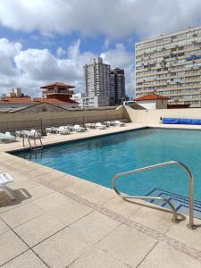 La alberca dentro o cerca de Centro de la Peninsula, con vistas y piscina