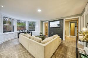 Posezení v ubytování Stylish 3-Bedroom Apartment in Central Glasgow