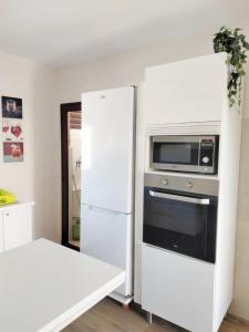 Küche/Küchenzeile in der Unterkunft Bahia Sol Deluxe