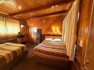 Postel nebo postele na pokoji v ubytování Toiyabe Motel