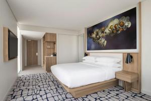 Courtyard by Marriott Perth Murdoch客房内的一张或多张床位