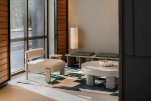 Courtyard by Marriott Perth Murdoch的休息区