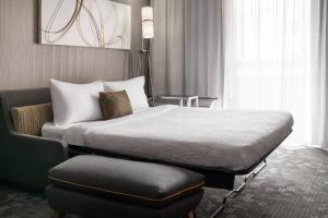 Ліжко або ліжка в номері Courtyard by Marriott Boulder