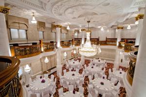 Restaurace v ubytování St. Ermin's Hotel, Autograph Collection