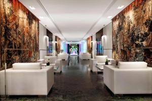 Posezení v ubytování Hotel President Wilson, a Luxury Collection Hotel, Geneva