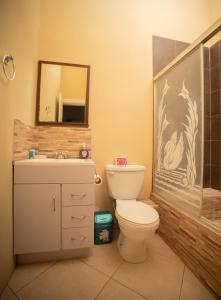 Phòng tắm tại La Gentillesse Apartments - Modern, Comfortable and Quiet