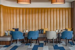 Зона вітальні в Courtyard by Marriott Linz