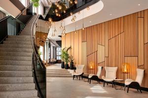 AC Hotel by Marriott Split的休息区