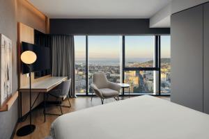 AC Hotel by Marriott Split客房内的一张或多张床位
