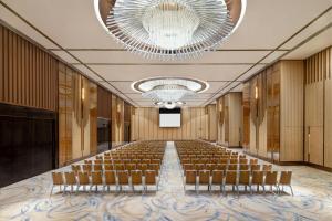 Zona business o sala conferenze di Courtyard by Marriott Hong Kong Sha Tin