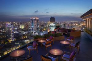 Nespecifikovaný výhled na destinaci Phnompenh nebo výhled na město při pohledu z hotelu