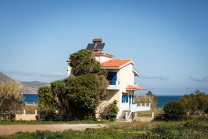 The building in which the holiday home is located