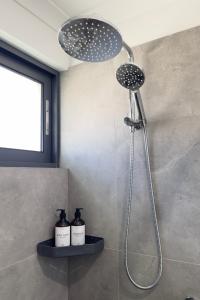 Ванная комната в B2 Airport Adjacent Home - New Amenities & Fast Wi-Fi