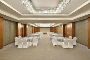 Konferenční prostory v ubytování Courtyard by Marriott Mahabaleshwar + 37 fotografií