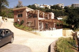 Bygningen som feriehuset ligger i