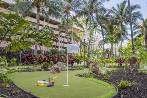 Zahrada ubytování Courtyard by Marriott Waikiki Beach
