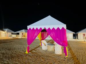 斋沙默尔desert Galaxy Camp Jaisalmer的相册照片