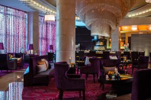 Posezení v ubytování Renaissance Shanghai Putuo Hotel
