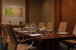 Imagem da galeria de Renaissance Wuhan Hotel em Wuhan