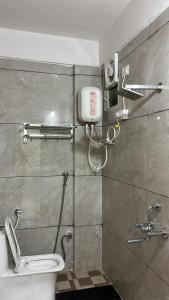 Ένα μπάνιο στο Balaji Home Stay