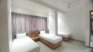 Postel nebo postele na pokoji v ubytování Hotel Elite + 30 fotografií