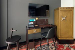 Köök või kööginurk majutusasutuses Kameha Grand Zurich, Autograph Collection