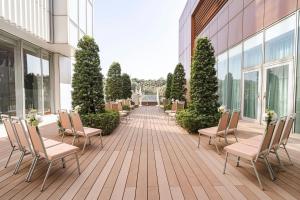Μπαλκόνι ή βεράντα στο Courtyard by Marriott Taipei