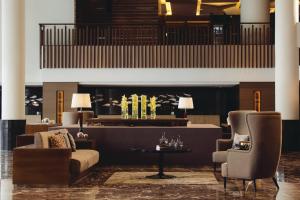 Posezení v ubytování Renaissance Johor Bahru Hotel