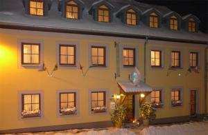 Zgradba, v kateri se nahaja hotel