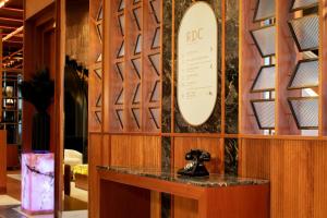 Foto da galeria de HONEYROSE Hotel, Montreal, a Tribute Portfolio Hotel em Montreal
