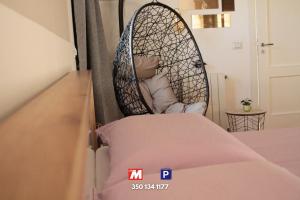 Postel nebo postele na pokoji v ubytování La Pietra Nera - Etna Home
